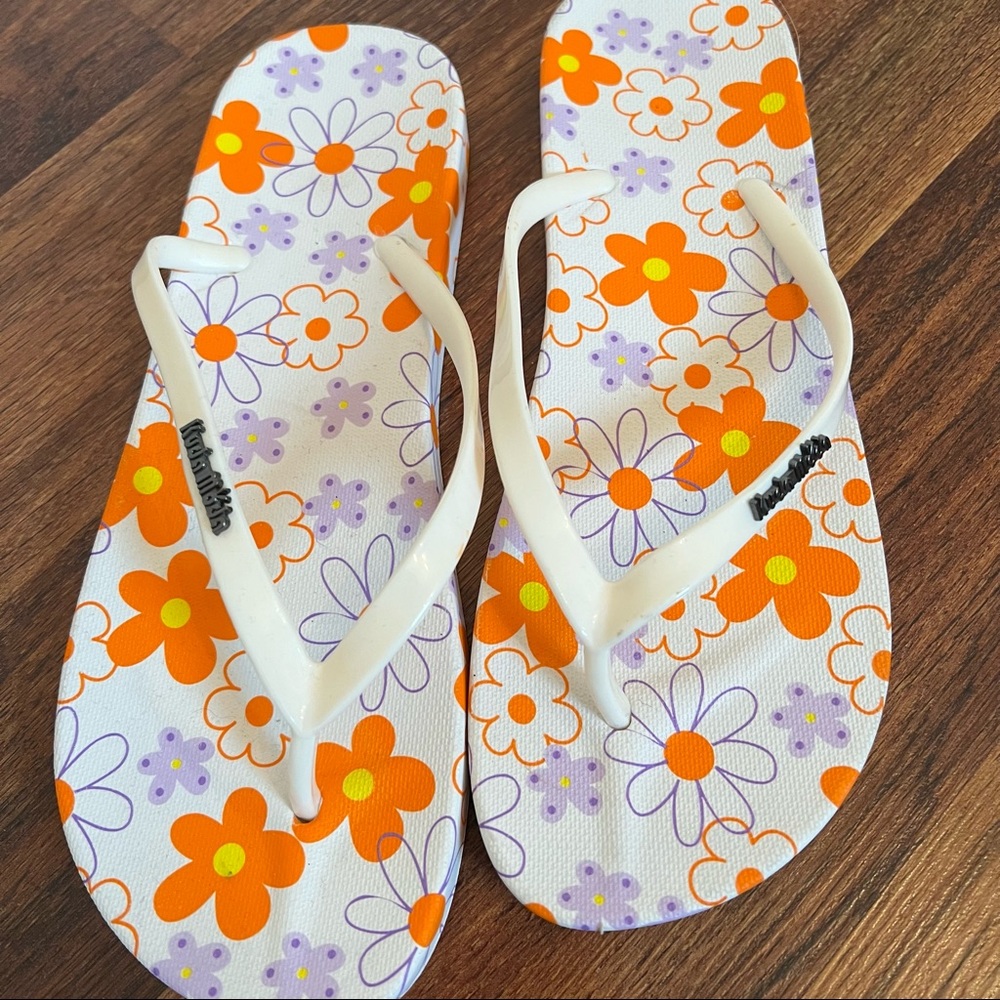 Floral flip flops